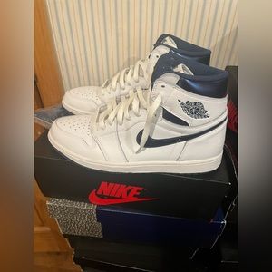 Air Jordan 1 Retro Metallic Navy 2016 Size 11